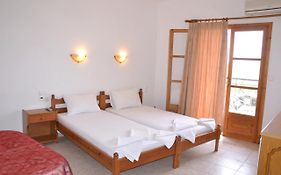 Skiathos Studios Hl